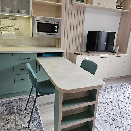 Апартаменты Four Seasons *